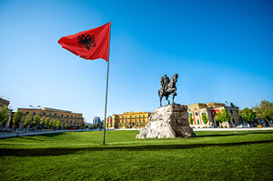 A view of the lawn of Skanderbeg Square.