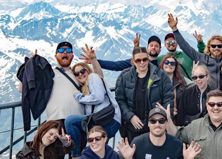 A group of Topdeckers having fun
