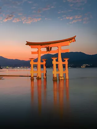 
          Hiroshima
    