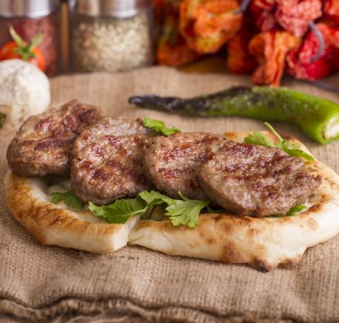 A plate of kofte