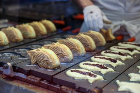Taiyaki cakes in a baking tray