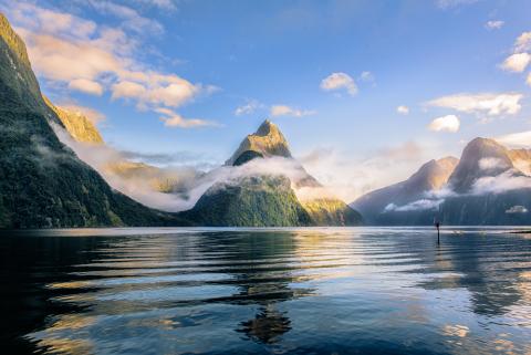 Milford Sound mountain and lake