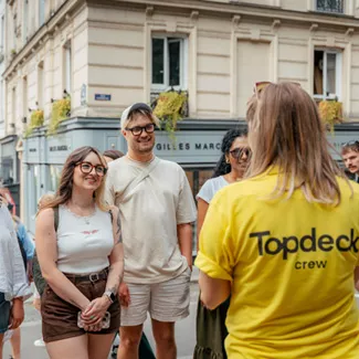 Topdeck Trip Leader sharing local knowledge.